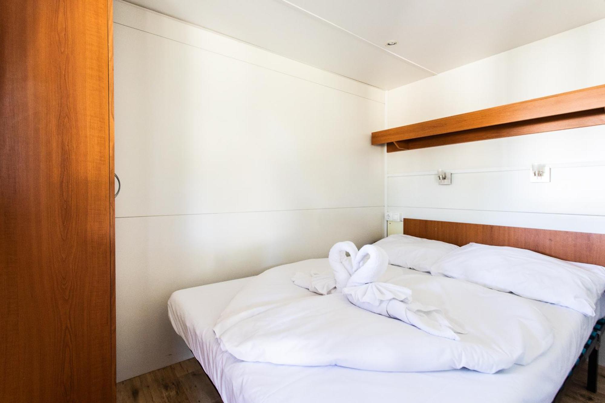 Aranypart Camping & Apartments Сиофок Екстериор снимка